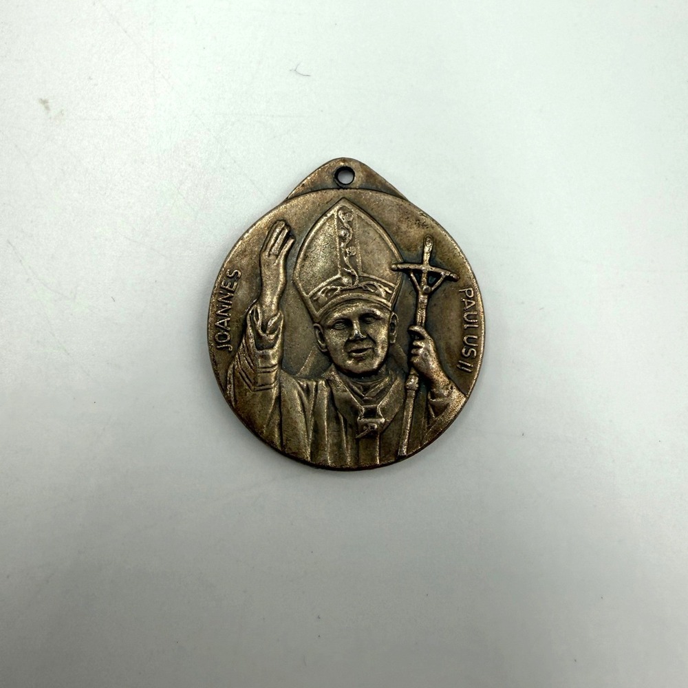 Vintage Pope John Paul II Roma Italy Religious Medal Bronze Tone Pendant 1.25"